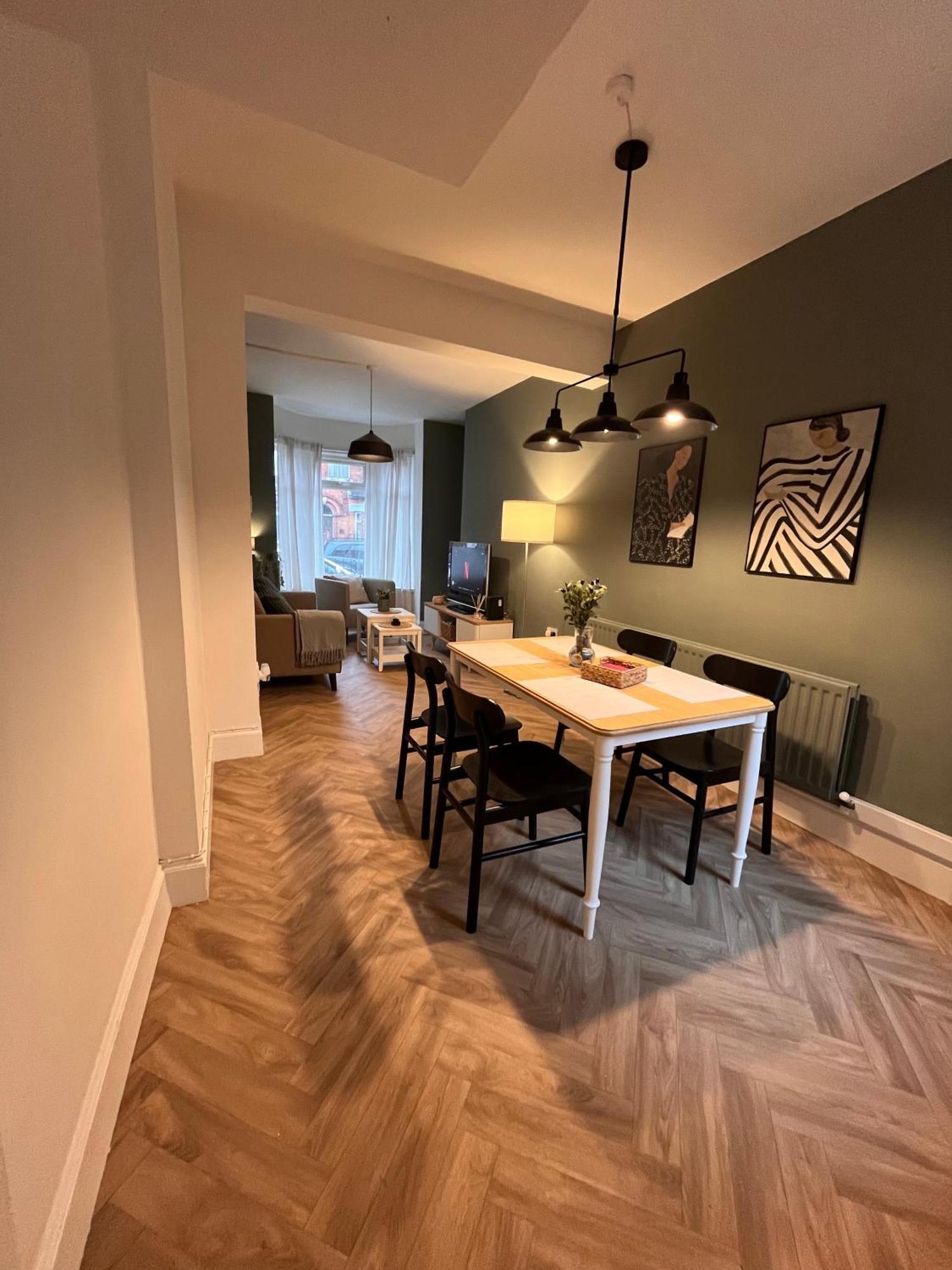 Kings Bridge Townhouse Apartment Belfast Exterior photo